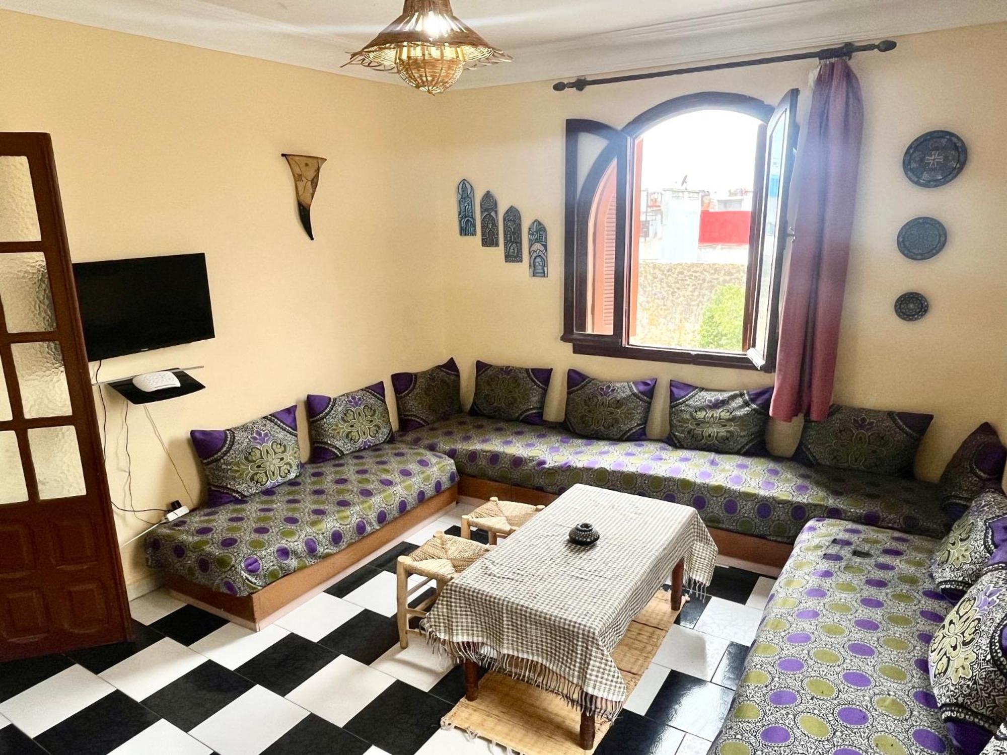 Soleado Apartamento Al Lado De La Preciosa Medina , A 3 Minutos De La Playa Andando II Lägenhet Asilah Exteriör bild